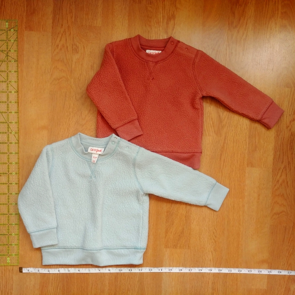Bundle of 2 like-new Fleece Warm Cat and Jack Baby Sweaters - Size 6-9 months